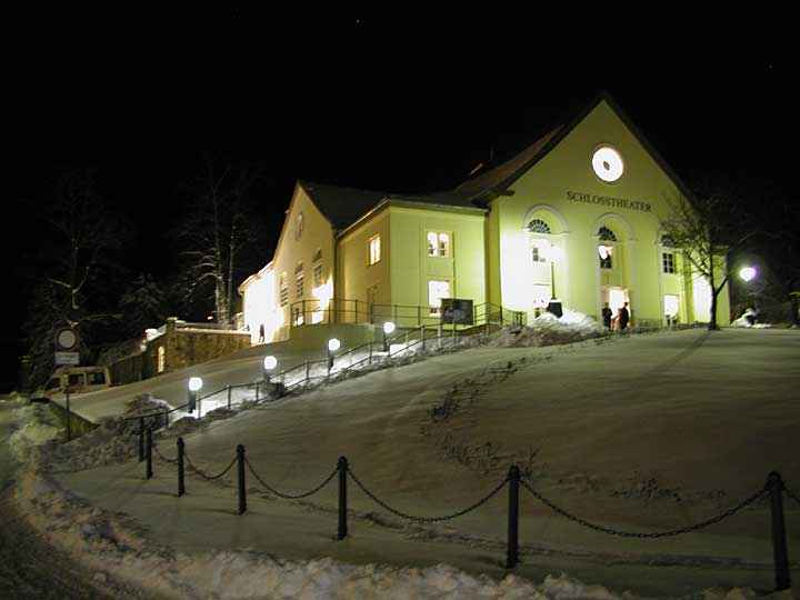 Schlosstheater bei Nacht inBallenstedt am Harz