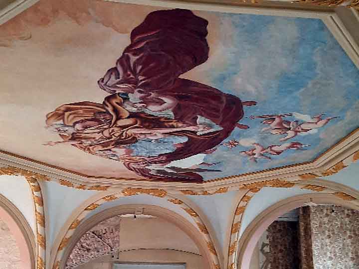 Großer Saal im Großen Schloss Blankenburg - restauriertes Deckengemälde