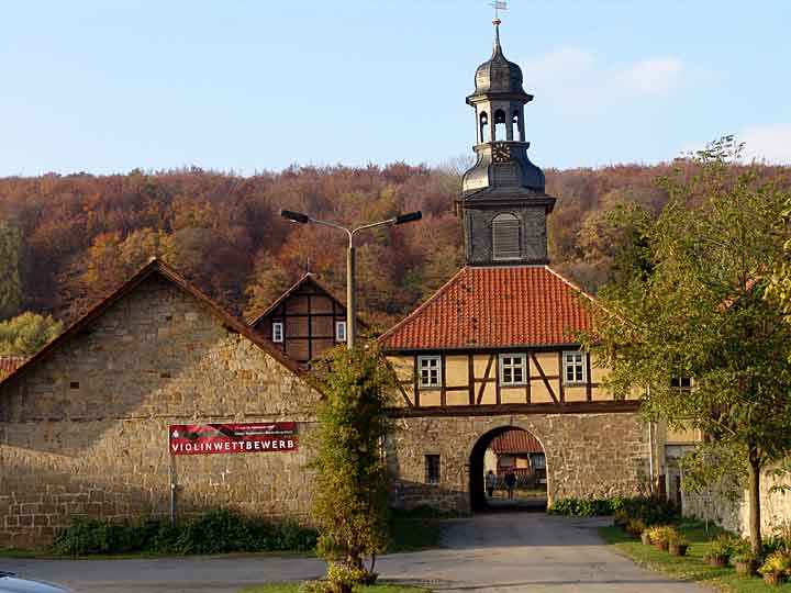 Tor zum Kloster Michaelstein in Blankenburg Harz