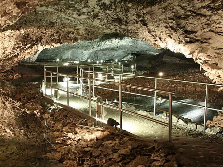 Neptungrotte in der Barbarossahöhle