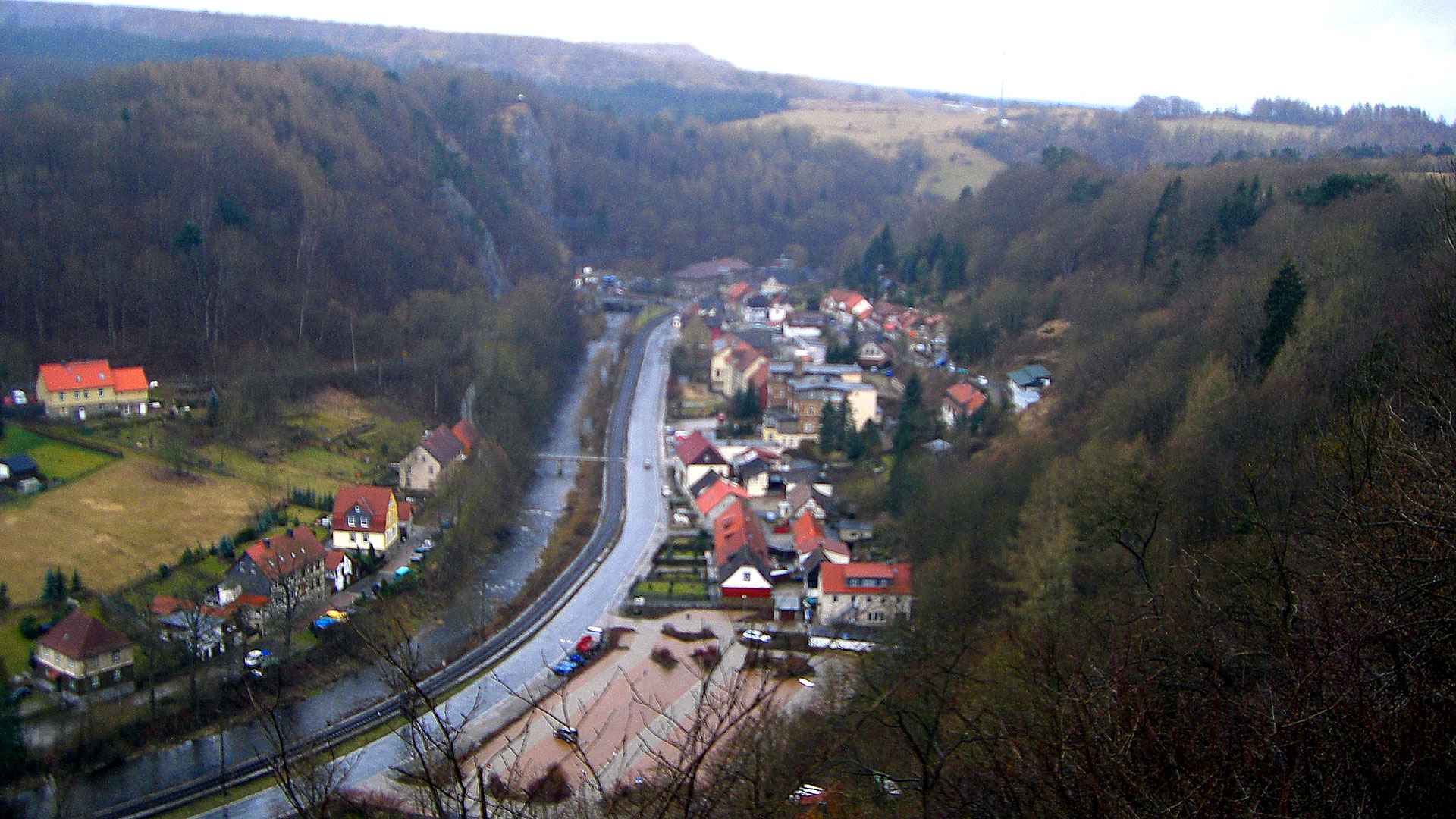 Der Schornsteinberg bei Rübeland - Blick über den Ort