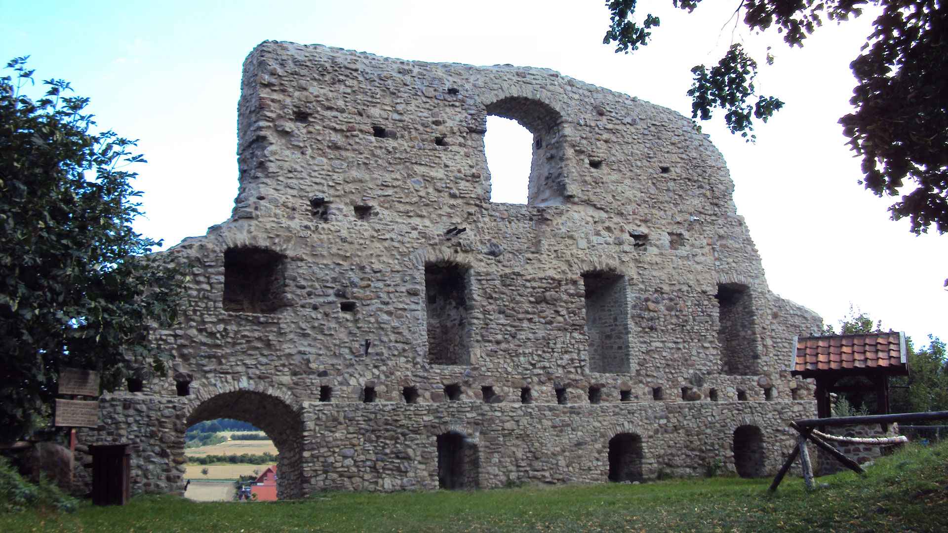 Ruine Stapelburg - Alte Mauern