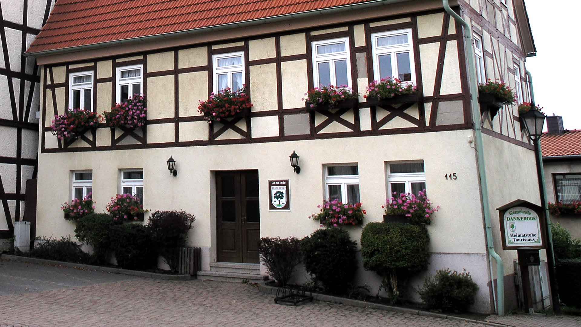 Gemeindehaus Dankerode mit Heimatstube