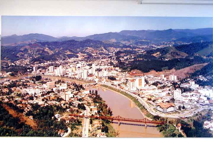 Foto der Stadt Blumenau in Brasilien im Blumenau Museum Hasselfelde