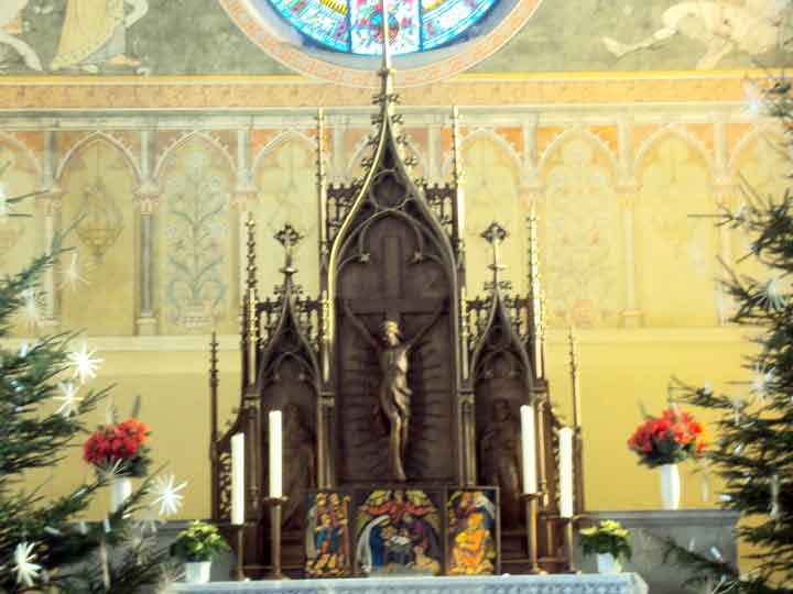 Altar in der St. Antonius-Kirche Hasselfelde