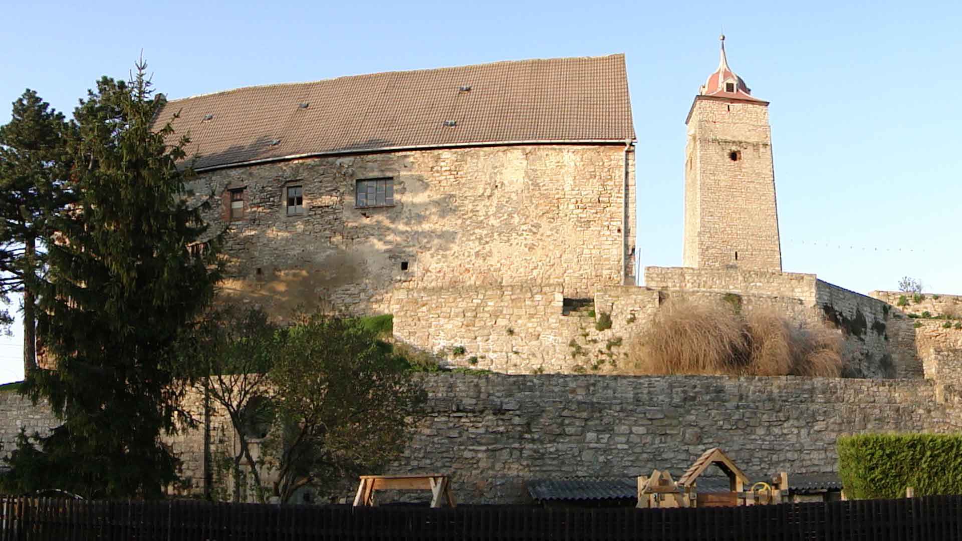 Ansicht Burg Hausneindorf