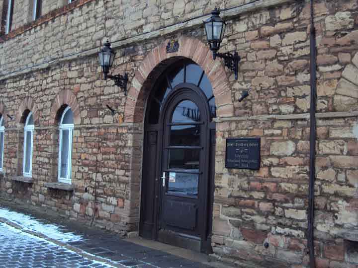 Eingangstür zur Fürst Stolberg Hütte in Ilsenburg