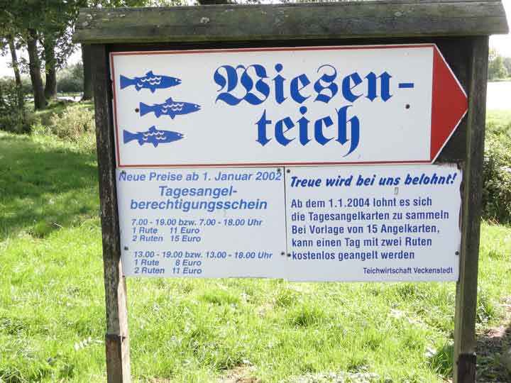 Infotafel am Wiesenteich der Teichwirtschaft in Veckenstedt