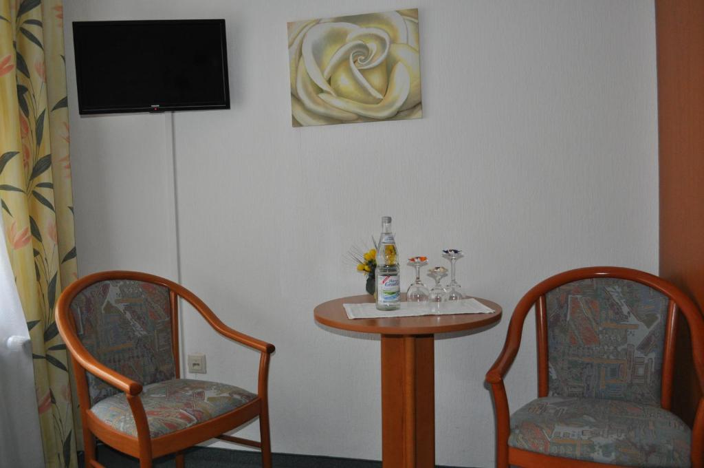 Hotel Engel Altenau - Sitzplatz im Zimmer